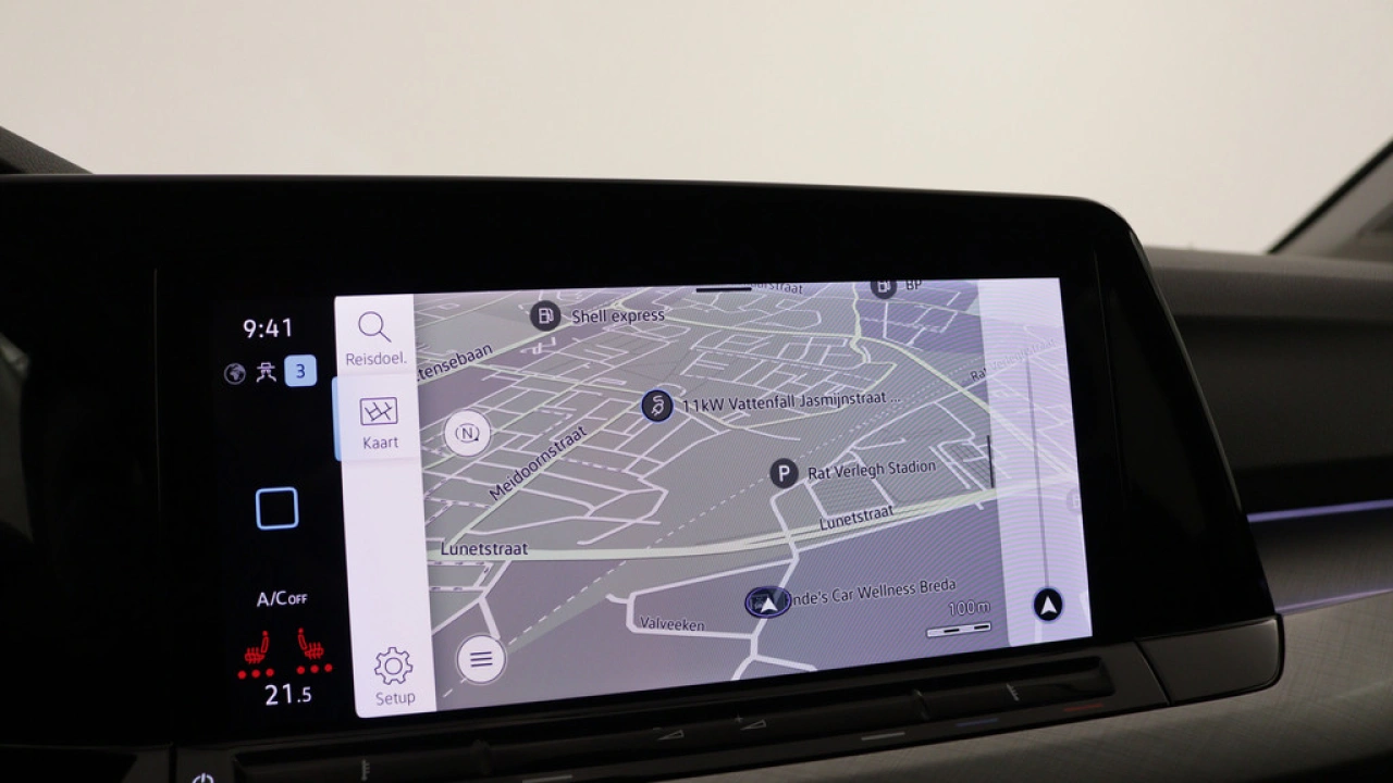 Volkswagen Golf 1.0 eTSI 110pk DSG Life Business