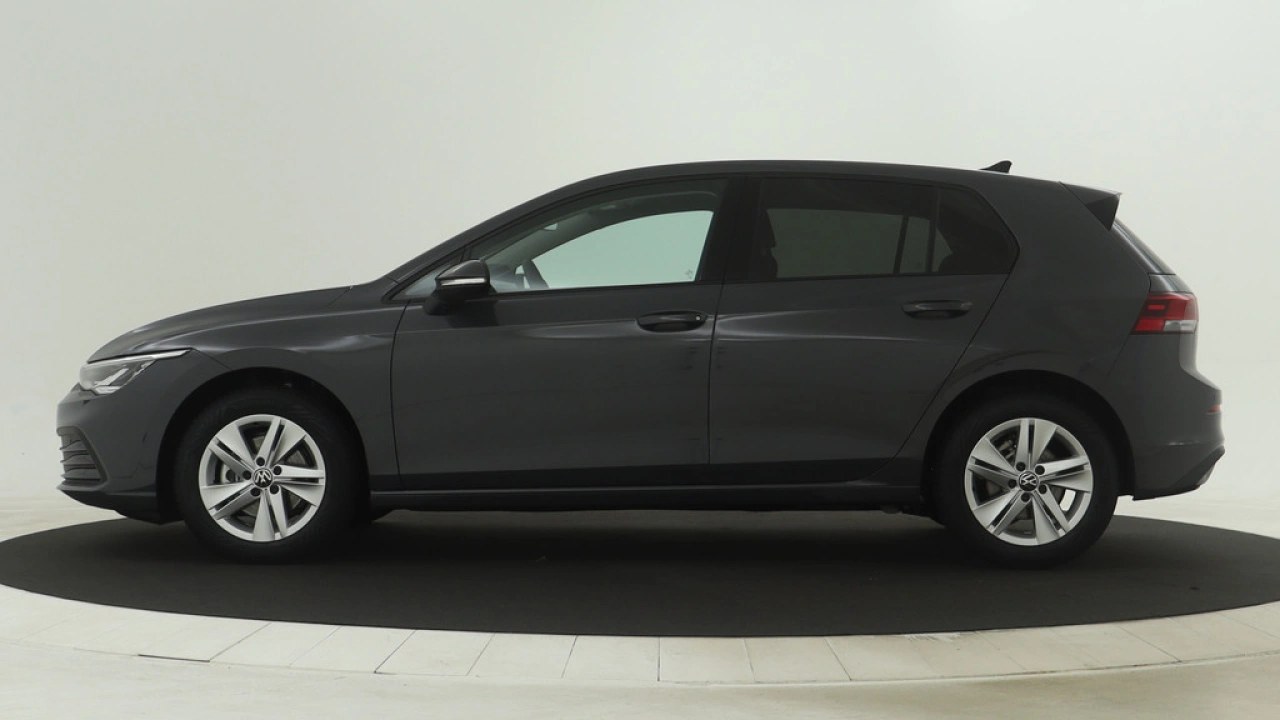 Volkswagen Golf 1.0 eTSI 110pk DSG Life Business