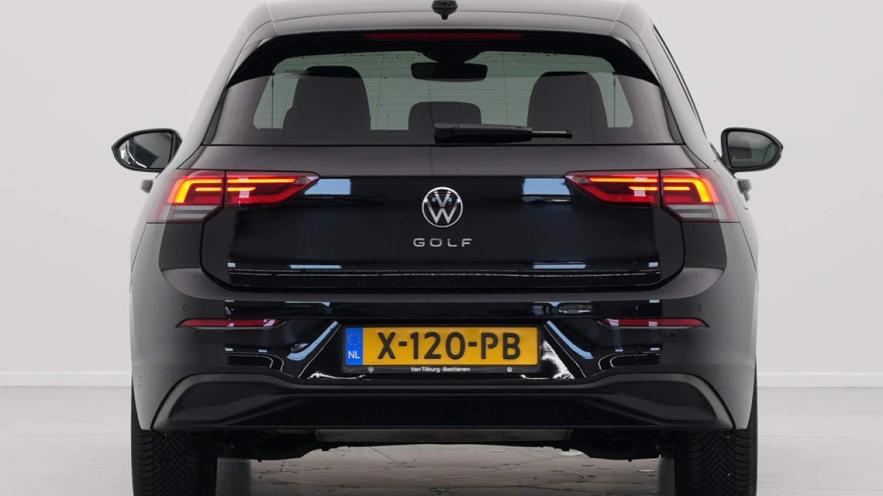 Volkswagen Golf 1.0 TSI 110pk Life Business