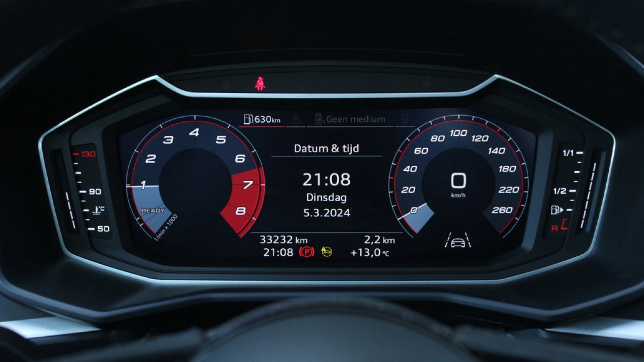 Audi A1 Sportback 25 TFSI 96pk Pro Line | Carplay | Parkeerhulp achter | LMV | Cruise control |