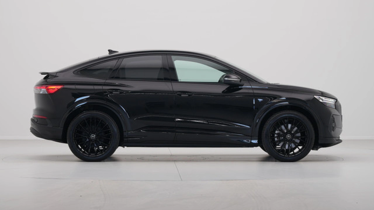 Audi Q4 Sportback e-tron Advanced edition