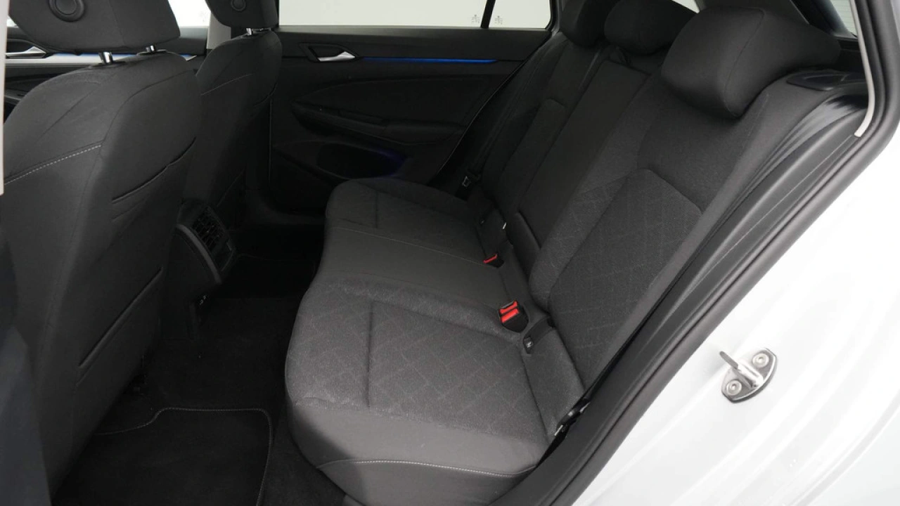 Volkswagen GOLF Variant 1.0 TSI 110pk Life