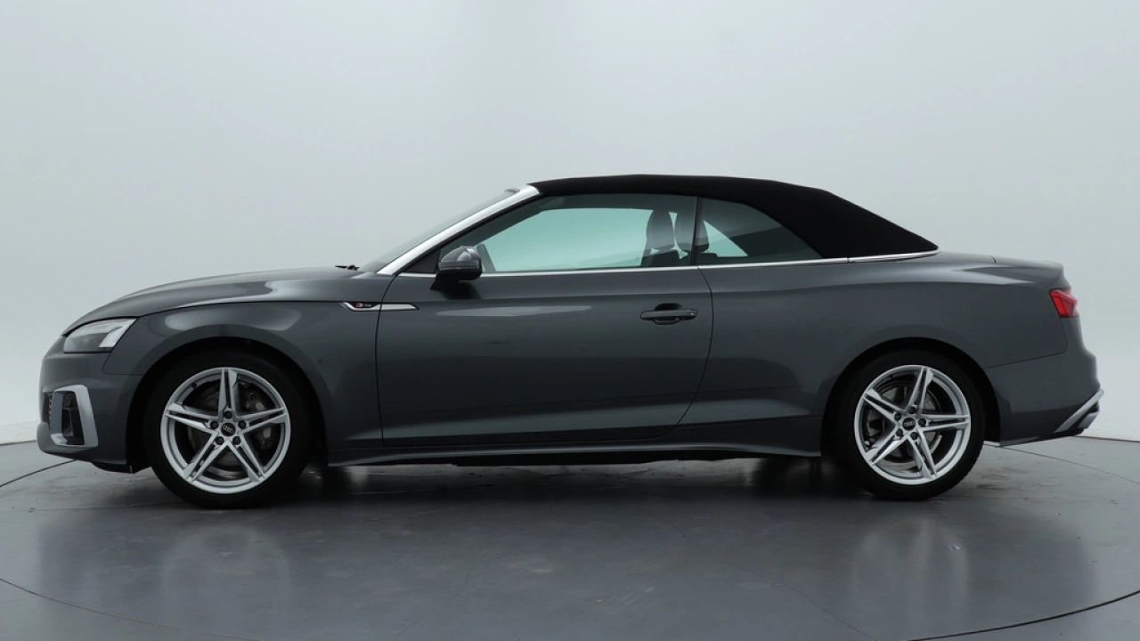 Audi A5 Cabriolet 40 TFSI S edition | 204PK | Stoel + Nekverwarming | Matrix LED | Side assist |