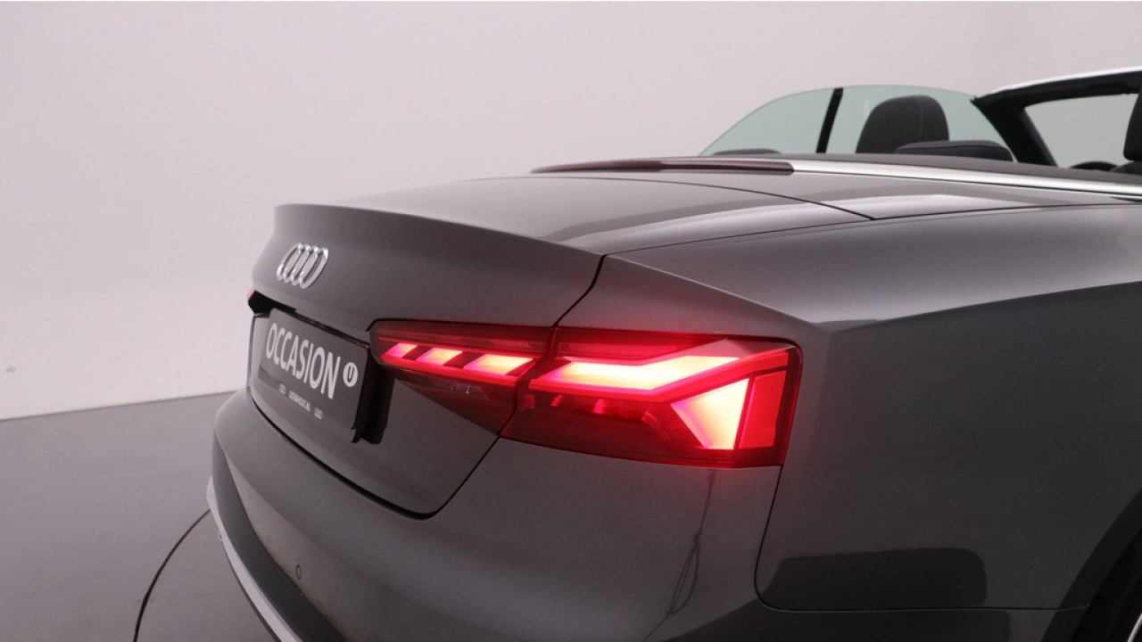 Audi A5 Cabriolet 40 TFSI S edition | 204PK | Stoel + Nekverwarming | Matrix LED | Side assist |