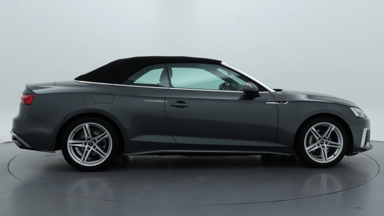 Audi A5 Cabriolet 40 TFSI S edition | 204PK | Stoel + Nekverwarming | Matrix LED | Side assist |