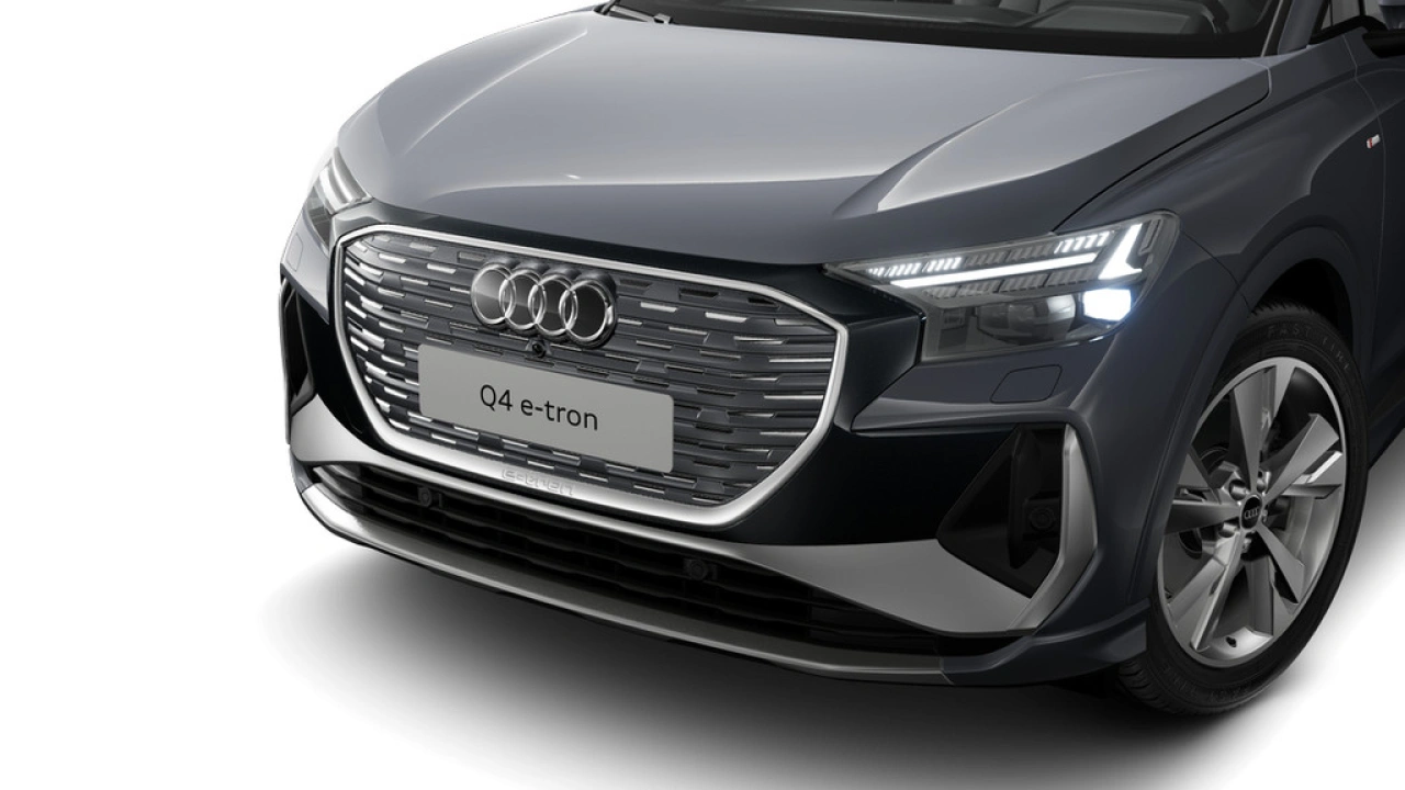 Audi Q4 e-tron Q4 45 e-tron quattro 286 1AT S edition