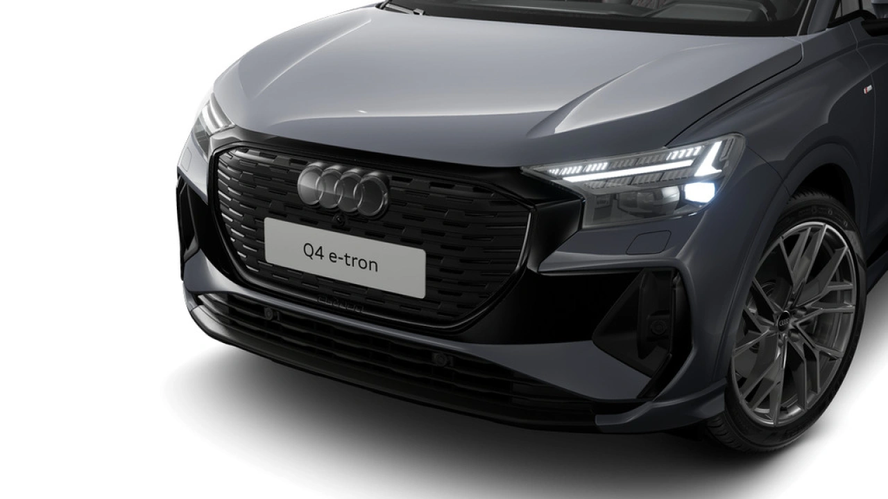 Audi Q4 e-tron Q4 45 e-tron quattro 286 1AT S edition