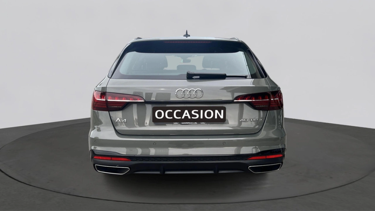 Audi A4 Avant 40 TFSI 204pk S edition / DAB+ / Audi Sound / Dealer Onderhouden