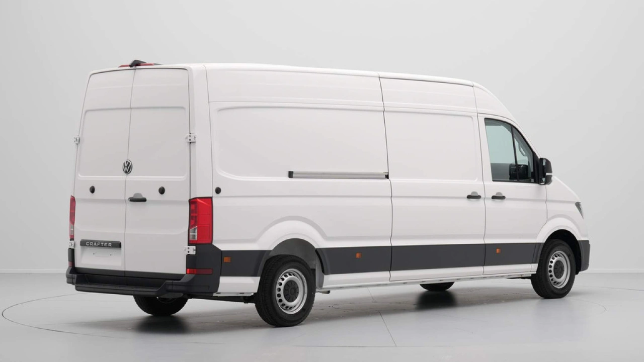 VW Bedrijfswagens Crafter 2.0 TDI 103kW 140PK GVW 3.5T WB 4490mm L4H3 Trendline