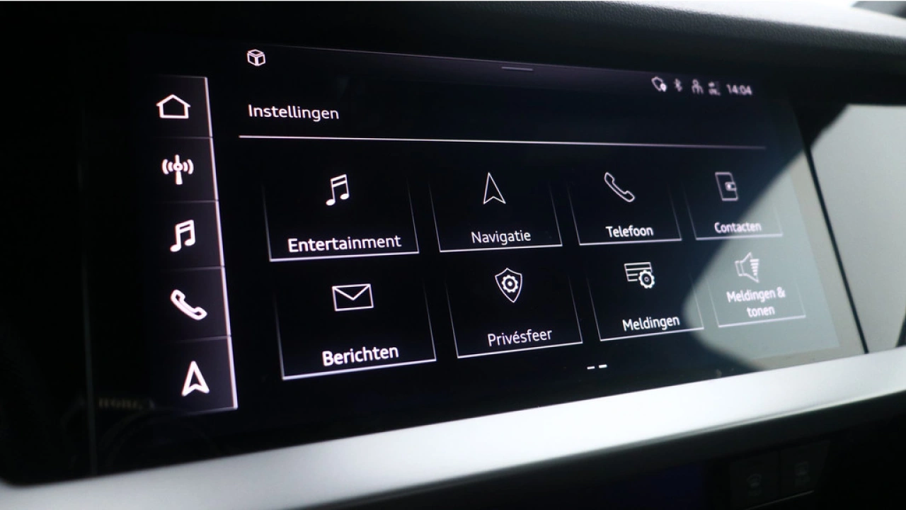 Audi A3 Sportback 30 TFSI S edition | Zwart optiek | PDC | Carplay |