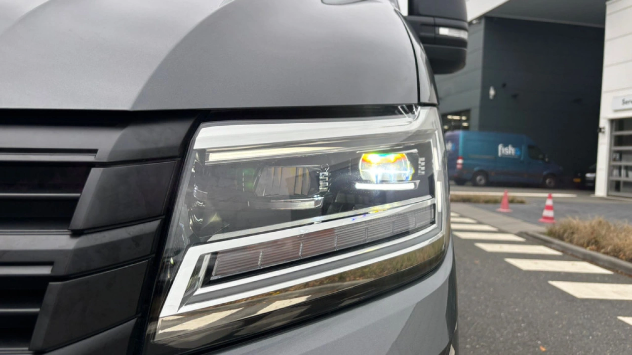 VW Bedrijfswagens Crafter GP L3H2 2.0 TDI 140pk 3.0T Automaat Exclusive-Edition