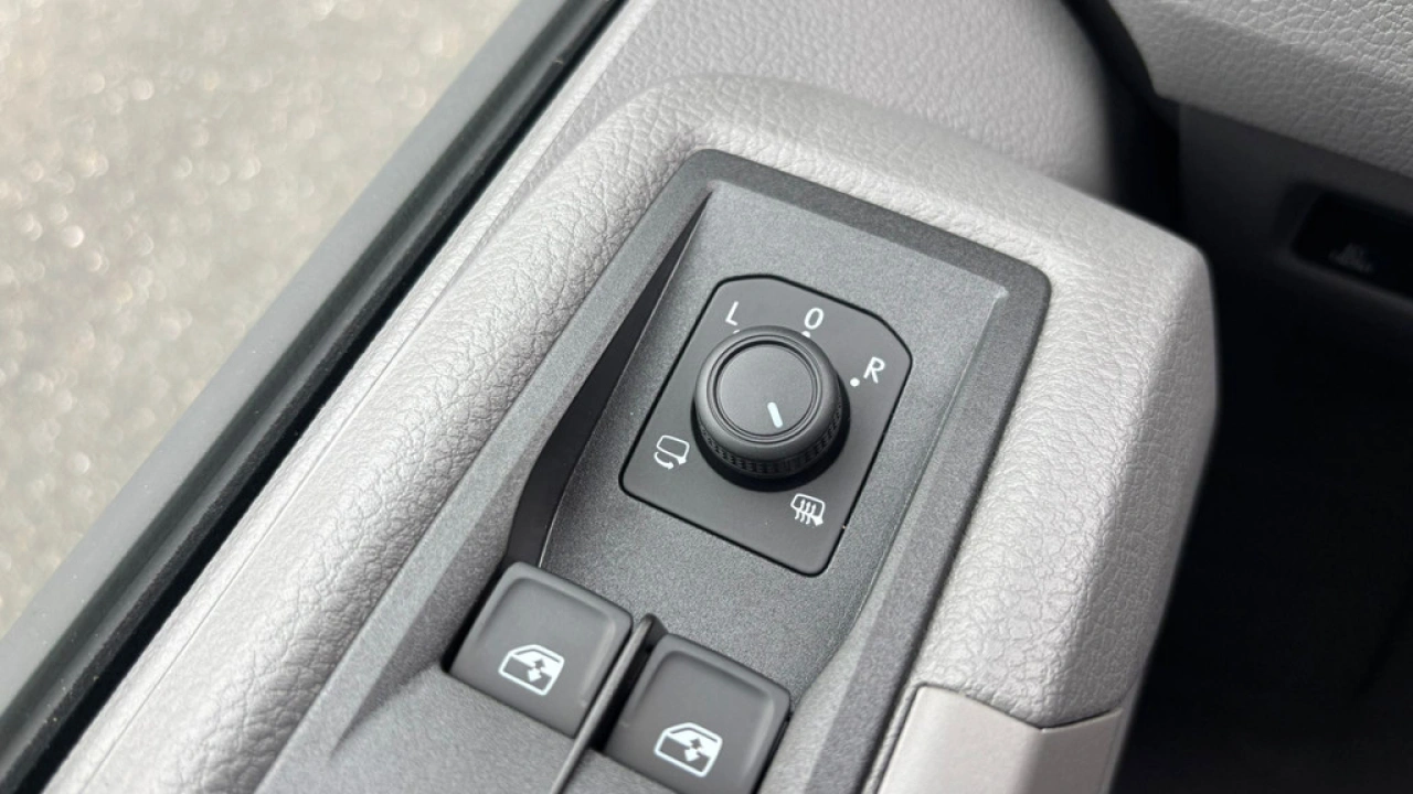 VW Bedrijfswagens Crafter GP L3H2 2.0 TDI 140pk 3.0T Automaat Exclusive-Edition