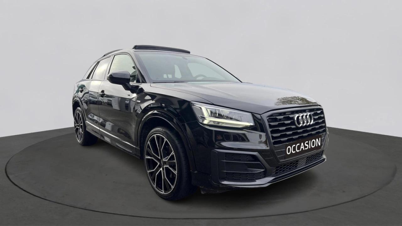 Audi Q2 35 TFSI 150pk S Edition / Panoramadak / Carplay / Privacy Glass / Trekhaak