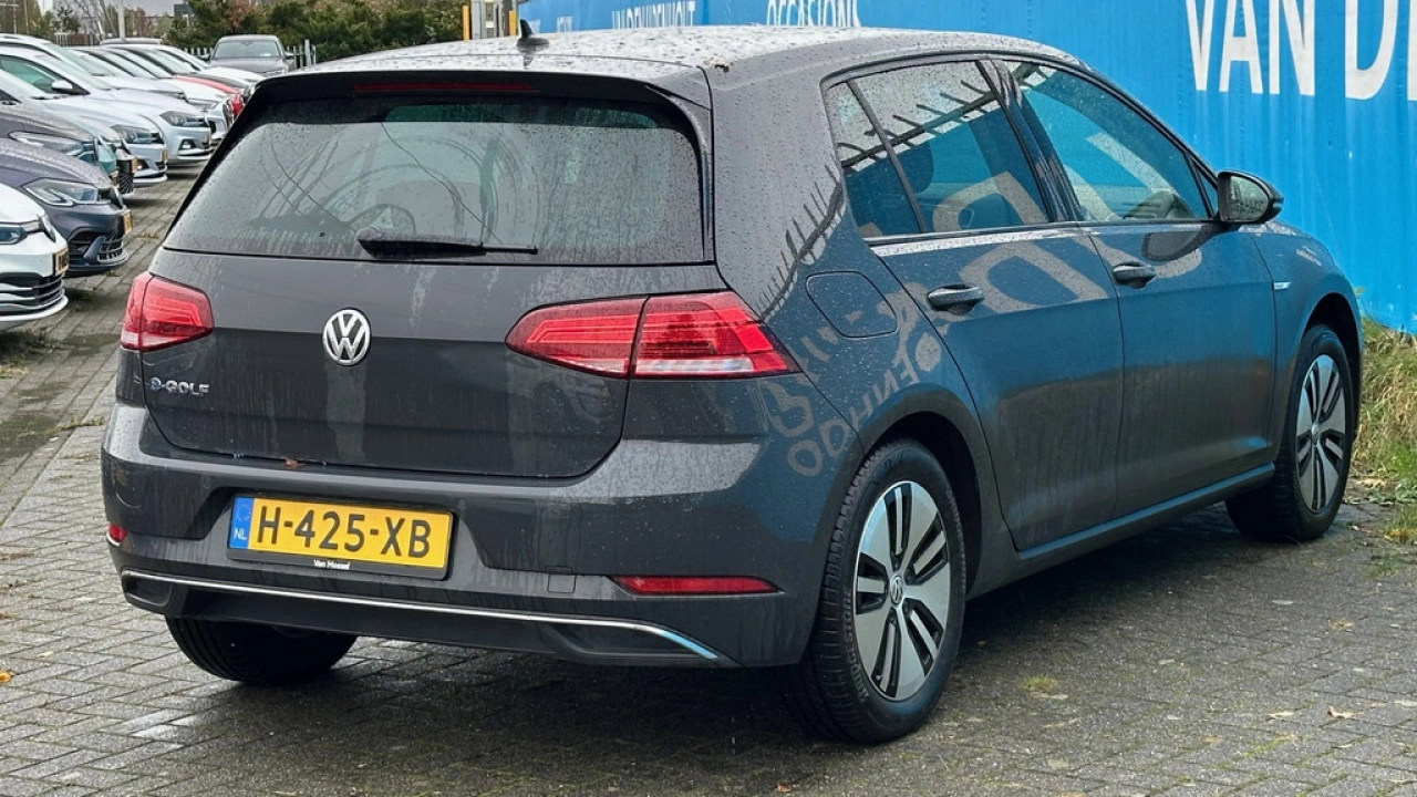 Volkswagen e-Golf E-DITION 36 kWh 136pk Navigatie