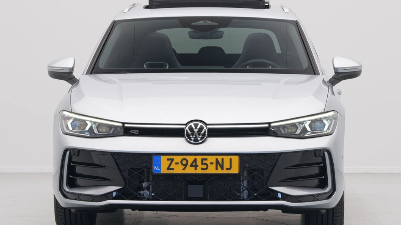 Volkswagen Passat Variant 1.5 eTSI 150pk DSG R-Line Business