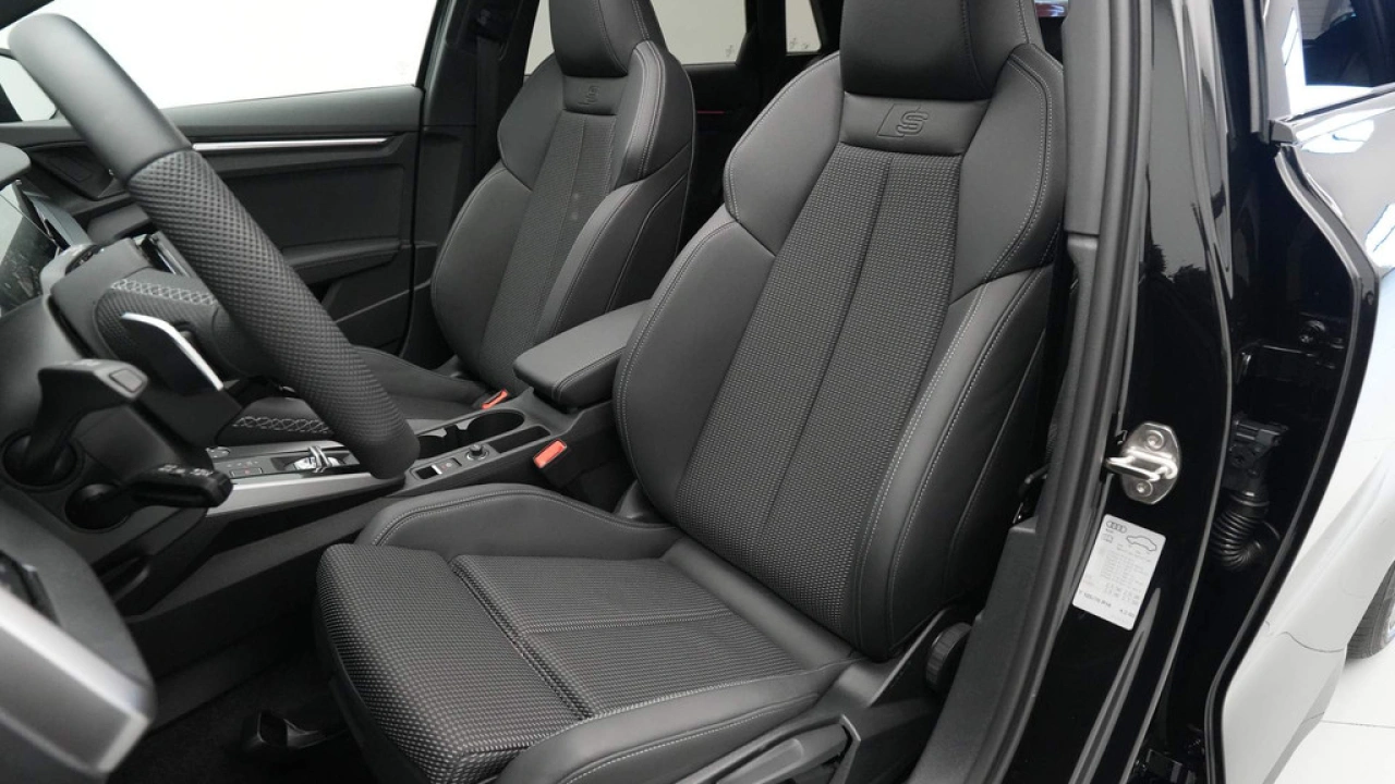Audi A3 Sportback 30 TFSI S edition 110 pk S-Tronic