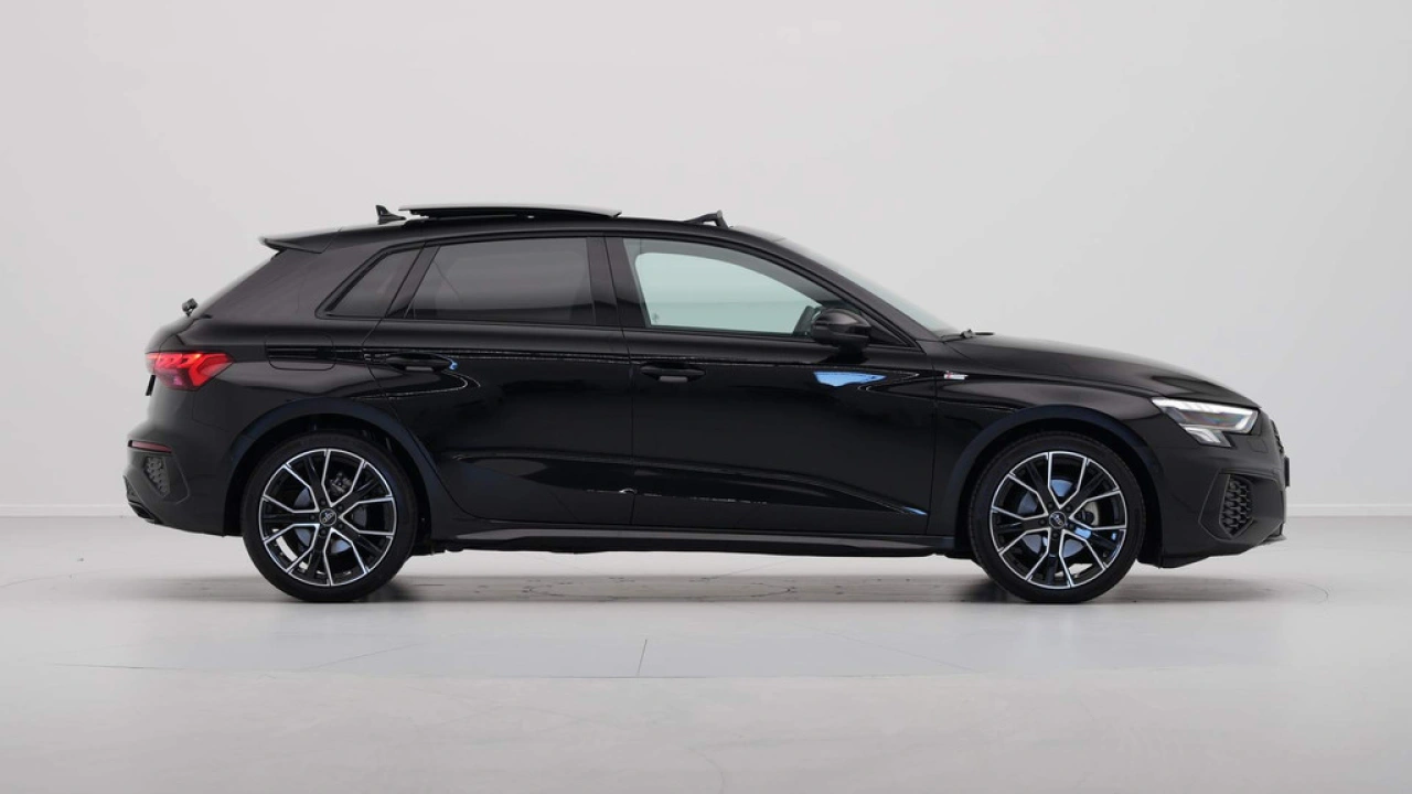 Audi A3 Sportback 30 TFSI S edition 110 pk S-Tronic