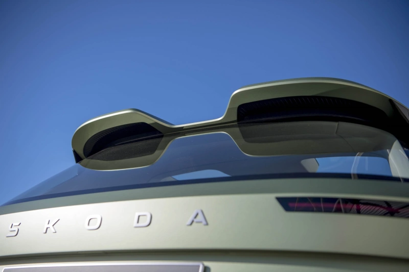 40_SKODA_VISION_7S-min.jpg