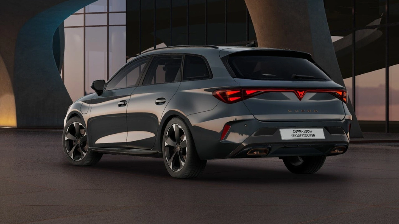 CUPRA Leon Sportstourer 1.5 TSI e-Hybrid 204 6DSG Essential