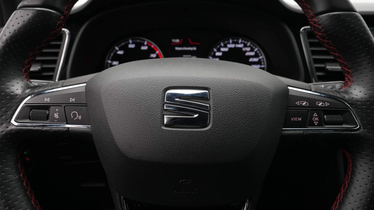 SEAT Leon 1.5 TSI 150pk FR Business Intense