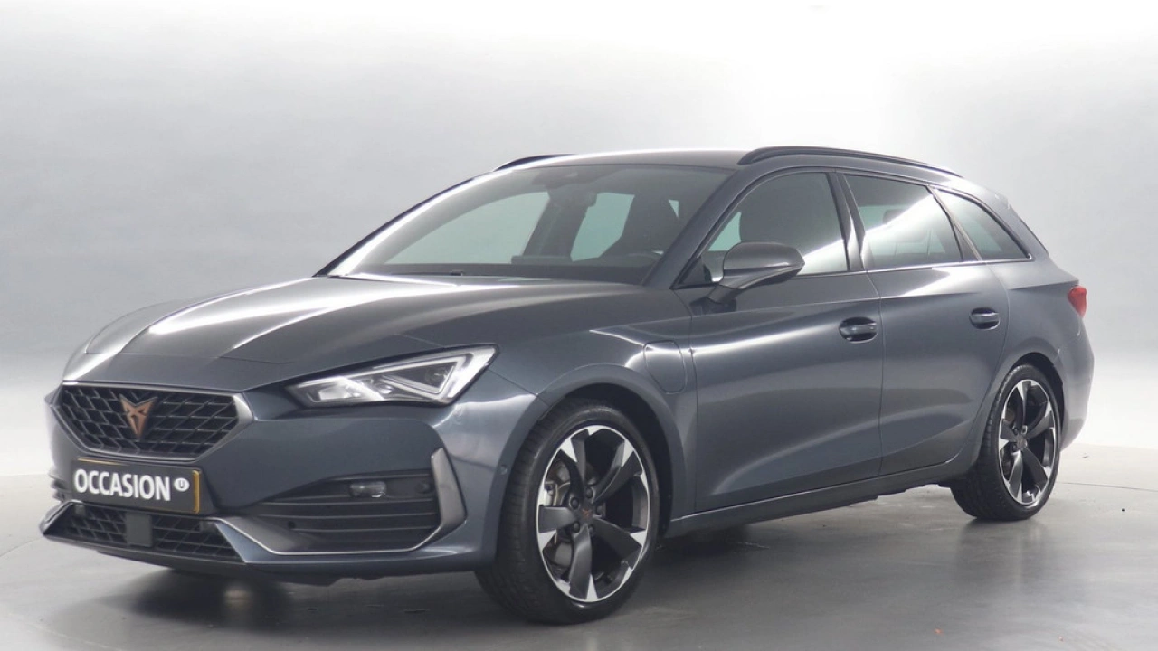 CUPRA Leon Sportstourer 1.4 TSI eHybrid 204pk PHEV Business