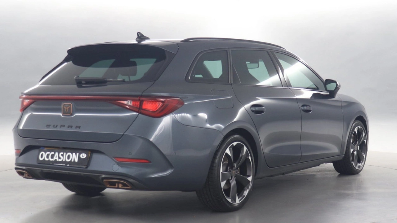 CUPRA Leon Sportstourer 1.4 TSI eHybrid 204pk PHEV Business