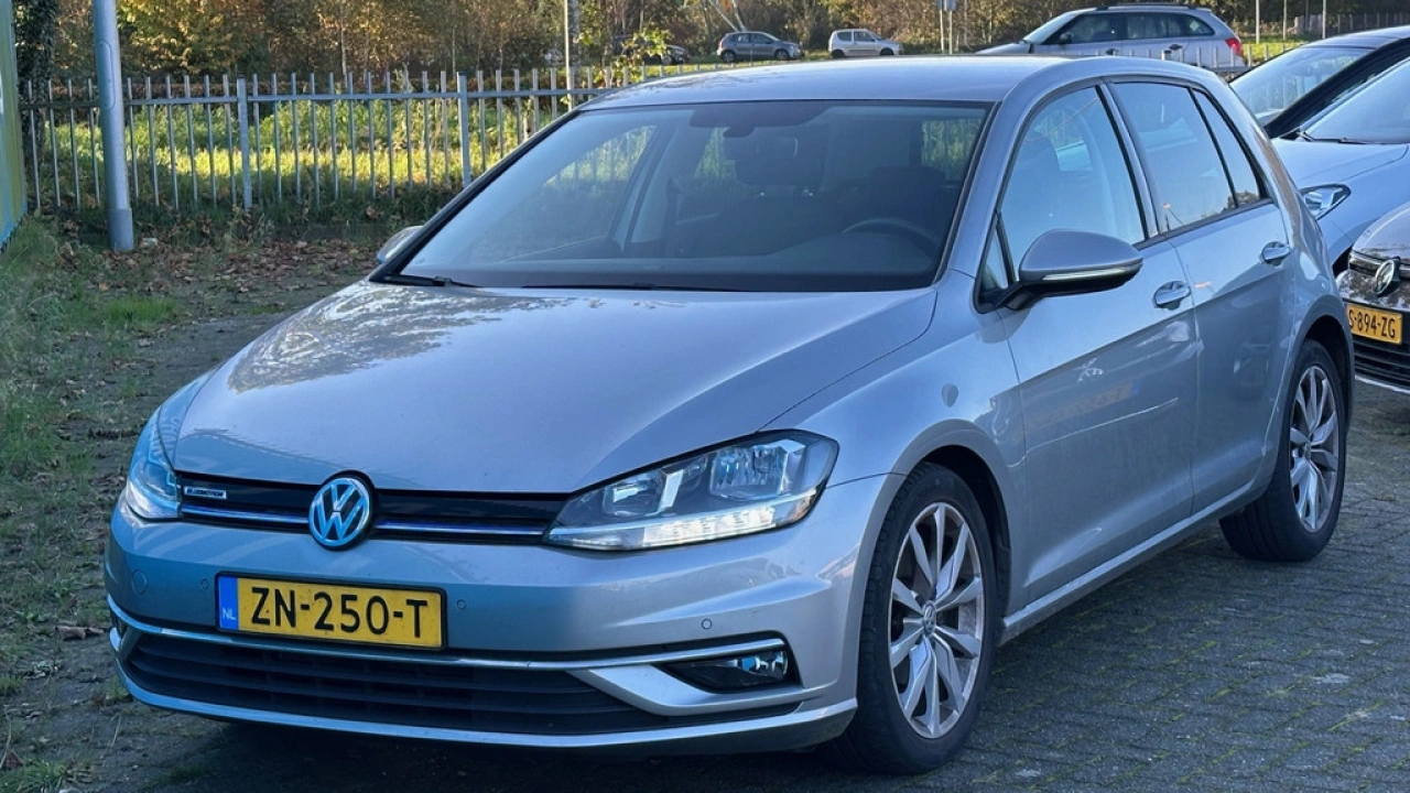 Volkswagen Golf 1.5 TSI 130pk Highline Navigatie