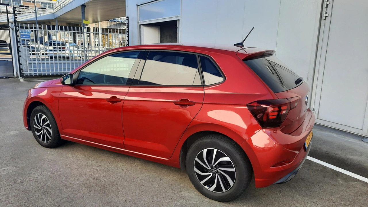 Volkswagen Polo 1.0 TSI Life | Multimedia | Navi | App connect | PDC | Clima