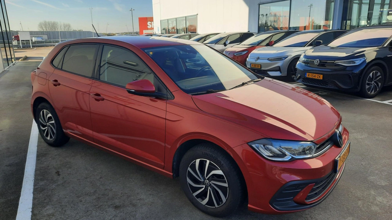 Volkswagen Polo 1.0 TSI Life | Multimedia | Navi | App connect | PDC | Clima