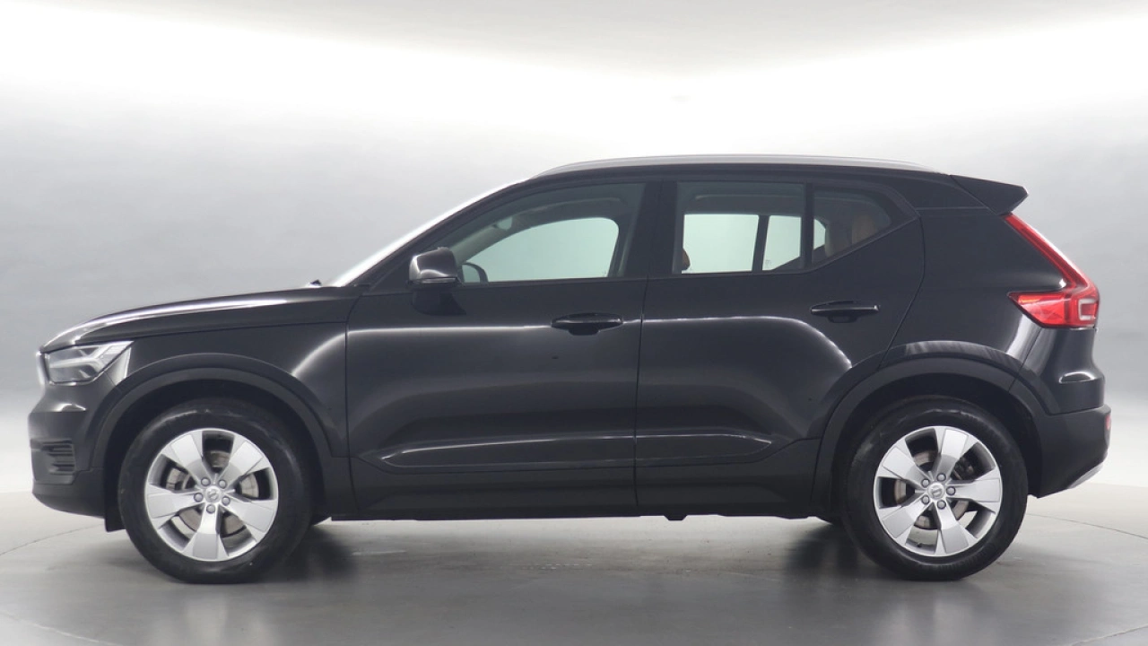 Volvo XC40 2.0 T4 Momentum Pro Automaat