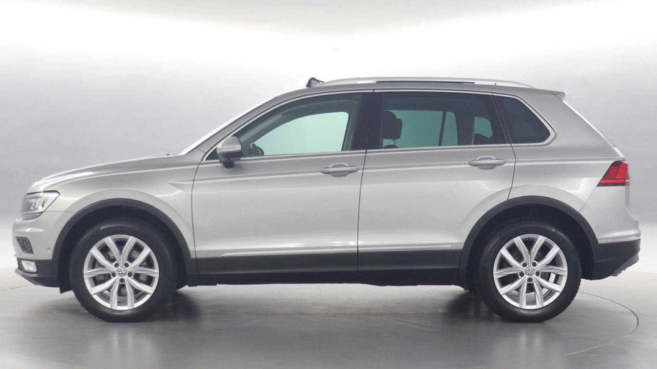 Volkswagen Tiguan 2.0 TSI 4Motion Highline Executive Advance | Trekhaak | Camera | Pano | Stoelverwarming | Dynaudio