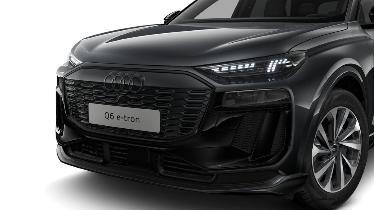 Audi Q6 e-tron performance 306 1AT Launch Edition