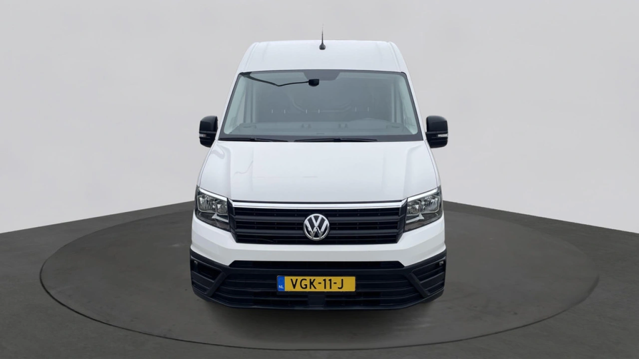 VW Bedrijfswagens Crafter L3H3 2.0 TDI 140PK 3.5T FWD Trendline-Executive