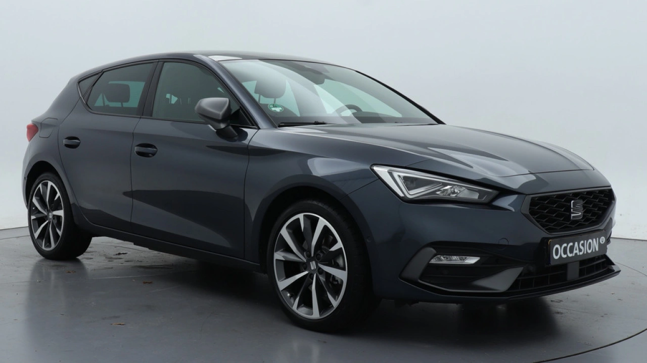 SEAT Leon 1.4 TSI eHybrid 204pk PHEV FR Business Intense