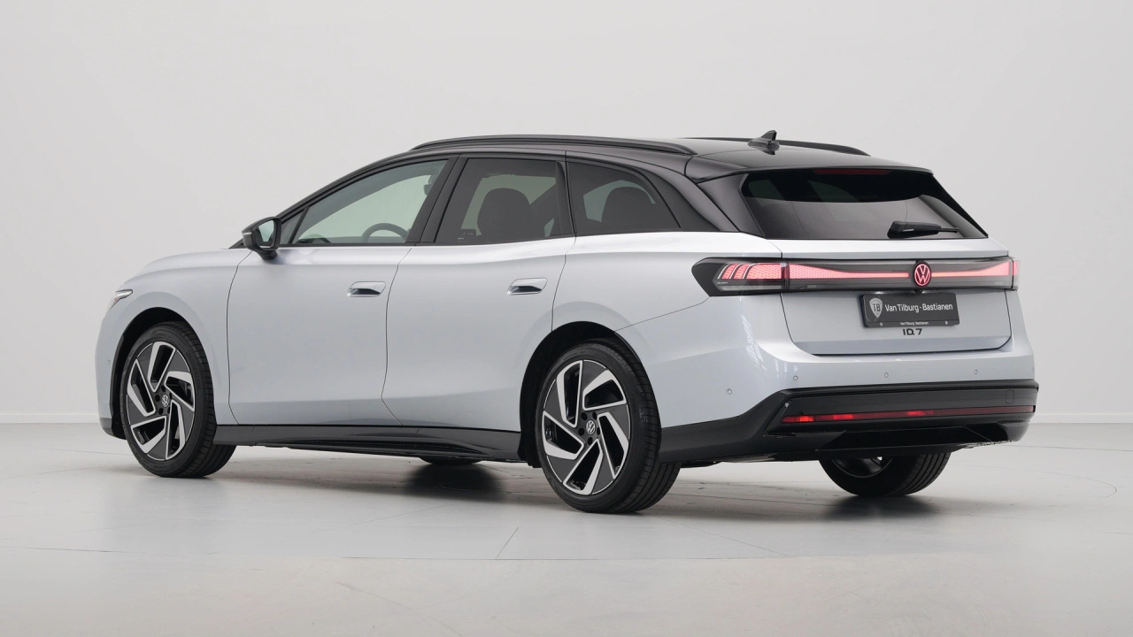 Volkswagen ID.7 Tourer Pro Business