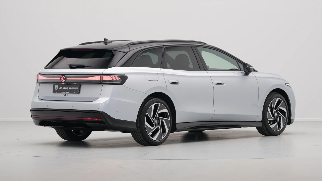Volkswagen ID.7 Tourer Pro Business