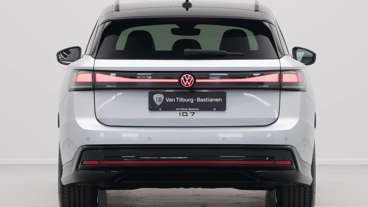 Volkswagen ID.7 Tourer Pro Business