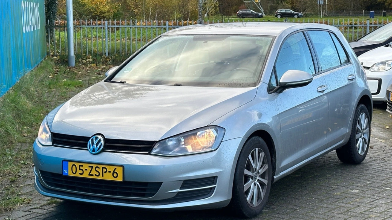 Volkswagen Golf 1.2 TSI 105pk Trendline Navi Airco