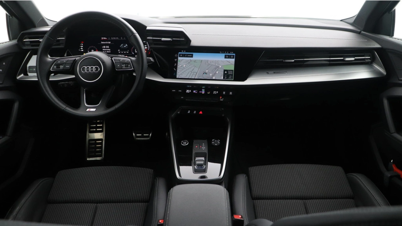 Audi A3 Sportback 30 TFSI 110pk S-line / Carplay / DAB+ / Full Led