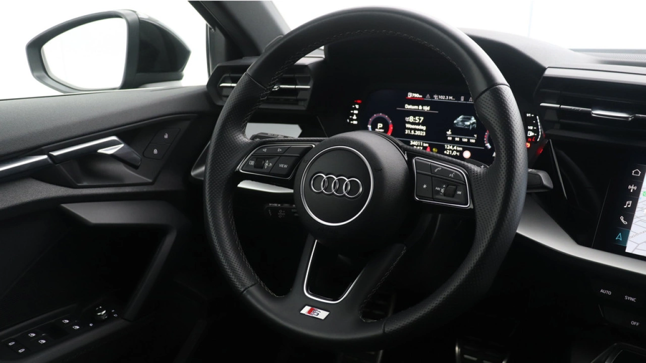 Audi A3 Sportback 30 TFSI 110pk S-line / Carplay / DAB+ / Full Led