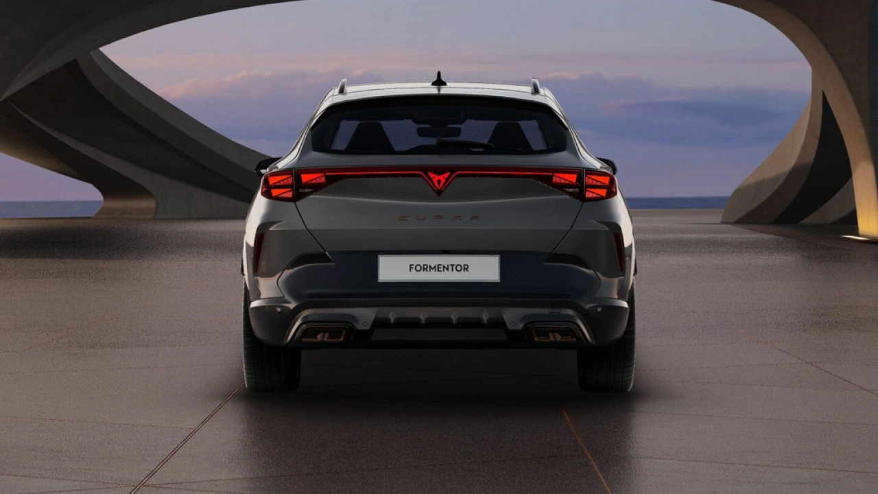 CUPRA Formentor 1.5 TSI e-Hybrid 272 6DSG VZ Performance