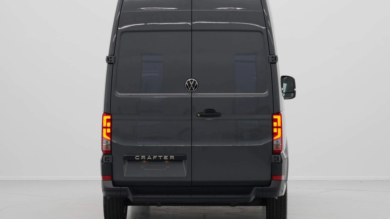VW Bedrijfswagens Crafter 2.0 TDI 103kW 140PK GVW 3.5T L3H3 Exclusive AUT