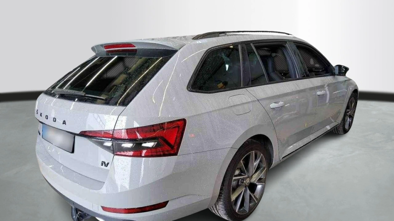 Škoda Superb Combi 1.4 TSI iV 218pk PHEV Sportline Business