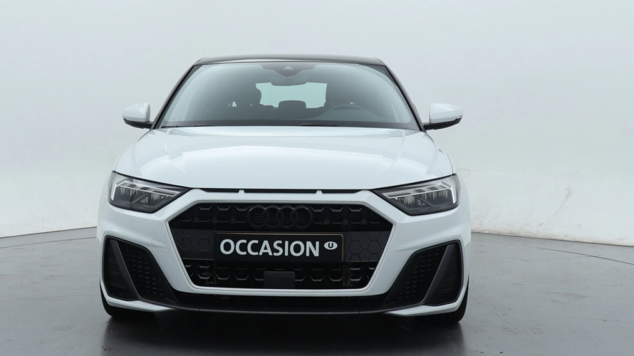 Audi A1 Sportback 30 TFSI S edition | LED | PDC | 17