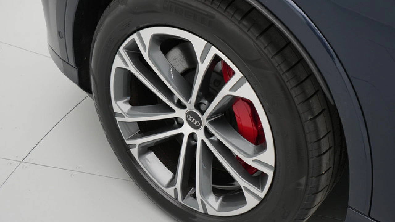 Audi Q7 Pro Line S