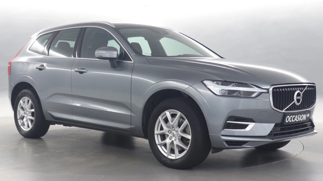 Volvo XC60 2.0 T8 Twin Engine AWD Momentum