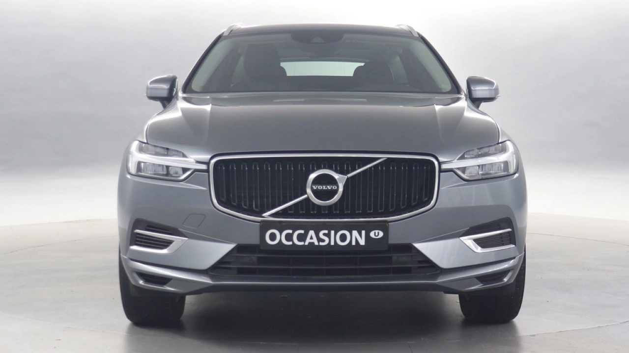 Volvo XC60 2.0 T8 Twin Engine AWD Momentum