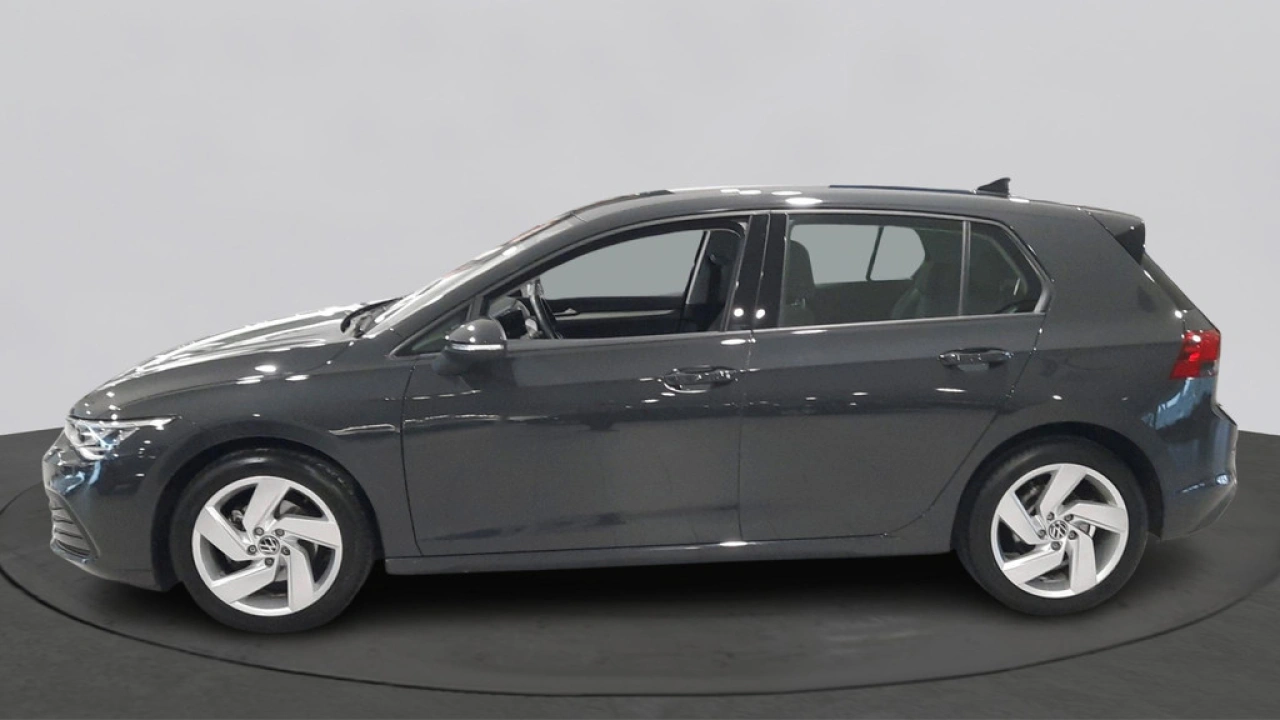 Volkswagen Golf 1.0 TSI 90pk | 17