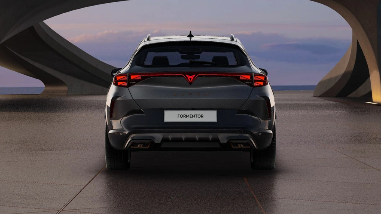 CUPRA Formentor 1.5 TSI e-Hybrid 204 6DSG Business