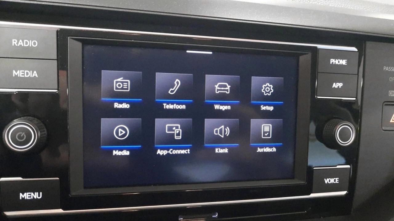 Volkswagen Polo 1.0 TSI Polo | Cruise control | PDC | App Connect